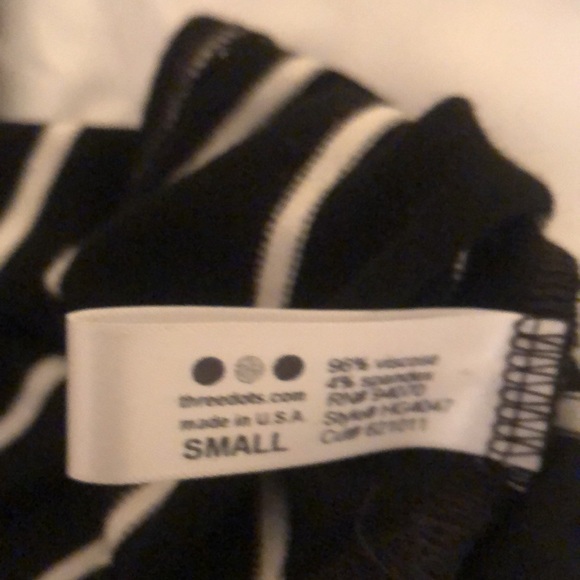 3 Dot Stretch Top - Picture 4 of 5